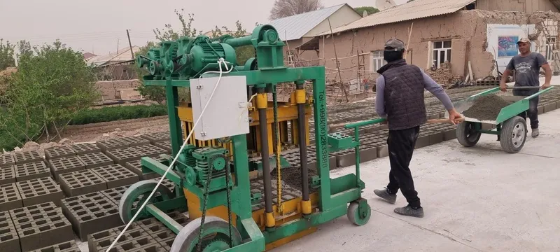 Shlakablok uskunasi sotiladi, bahosi 50 mln so‘m, kelishiladi.