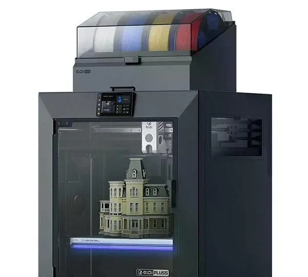 Qidi Plus 5 Combo новый 3d принтер 1 Qidi Plus 5 Combo новый 3d принтер 1