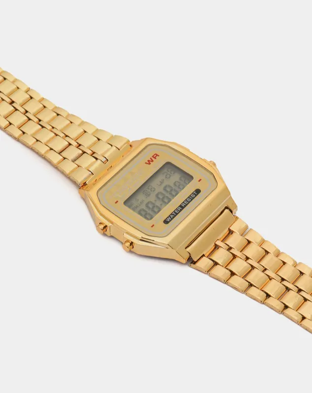 Gold Casio Classic qoʻl soatlari sotiladi