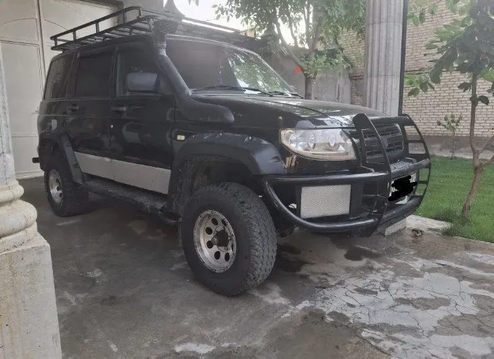 Uaz patriot sotiladi srochno