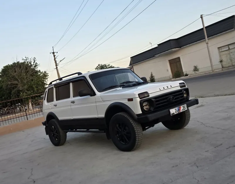 Niva 4x4 Sotiladi 5 Niva 4x4 Sotiladi 5