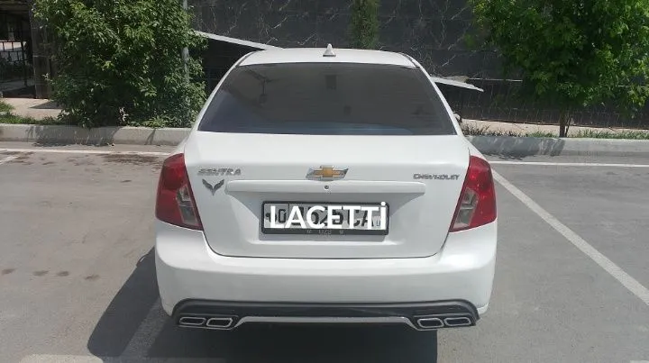 Lacetti naqt yoki выкупга beriladi