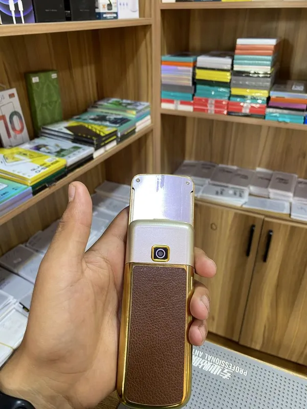 Nokia 8800 1 oy boldi oganimga pul zaril boganiga sotvoman 2 chi telga 5 Nokia 8800 1 oy boldi oganimga pul zaril boganiga sotvoman 2 chi telga 5
