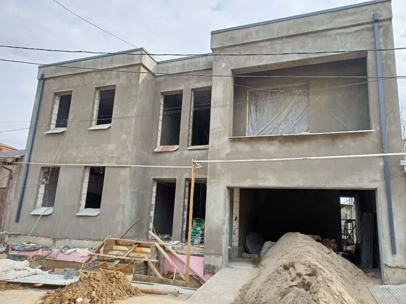 Срочно!! Продается дом Коробка 4- соток М. Улугбекский рн. Ул. Феруза 2 Срочно!! Продается дом Коробка 4- соток М. Улугбекский рн. Ул. Феруза 2