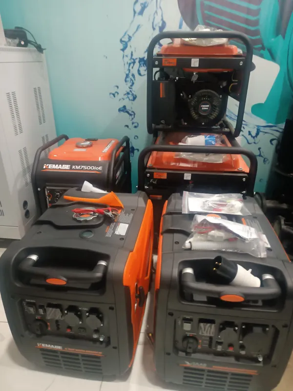 Generator SAAB Kemage генератор движок 220В 1,1 кВт 9 квт — фото 1