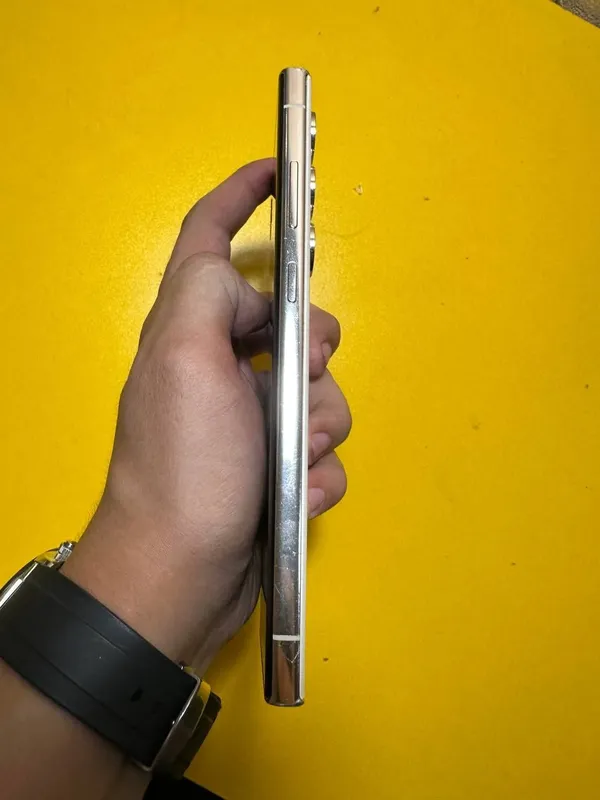 Samsung S23 ultra 256\12 gb 3