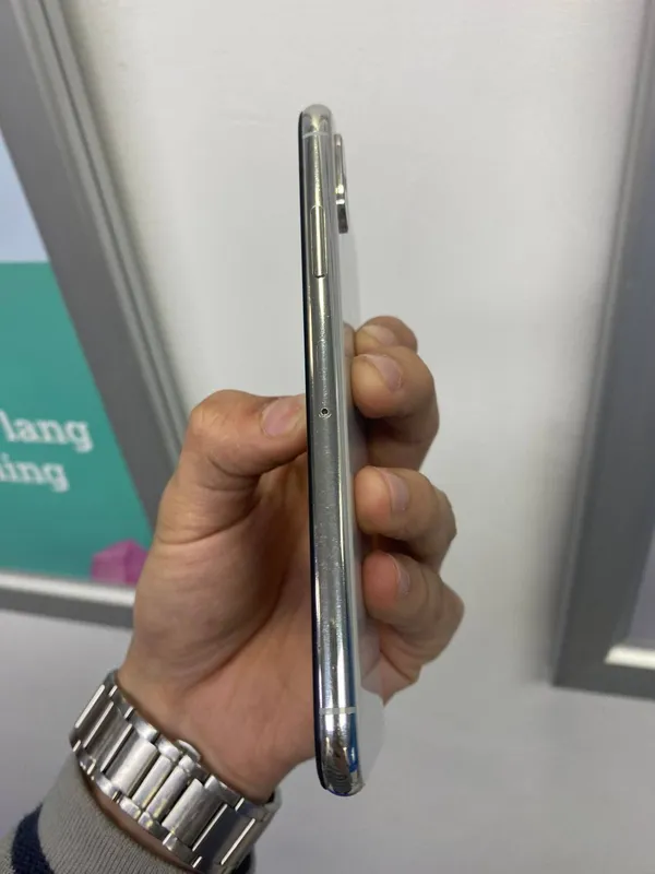 iPhone Xs 256GB 5 iPhone Xs 256GB 5