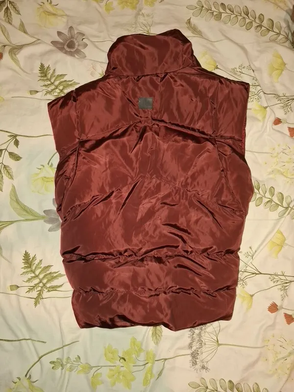 Безрукавка бордовая — фото 1