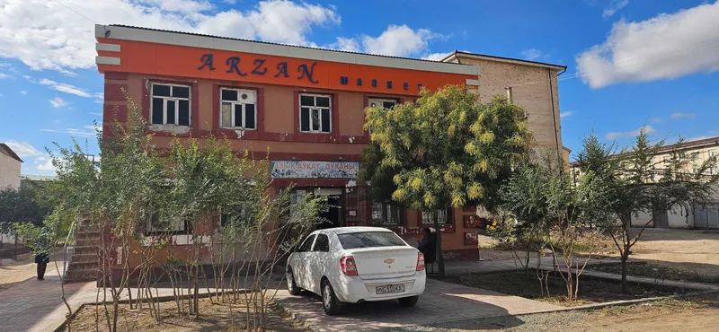 Магазин сатылады яки болмаса, екинши этажы арендага бериледи