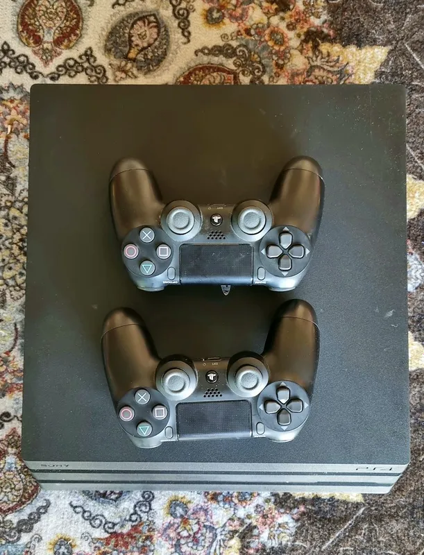 Sony PlayStation 4 Pro (PS4 Pro) — фото 2