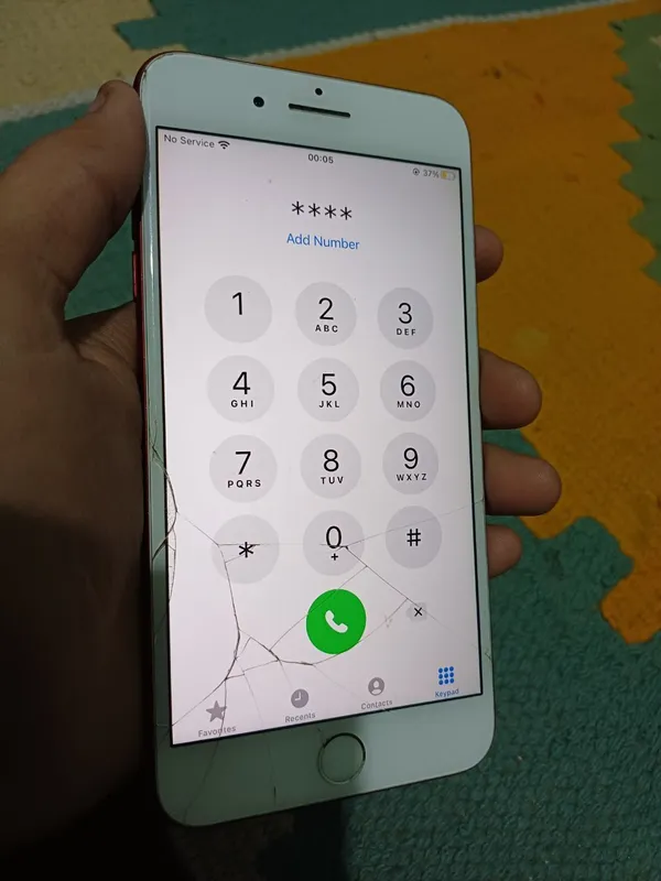 iPhone 7+ 4