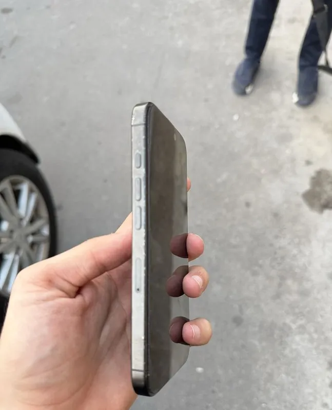 Iphone 16 pro 128 gb 2 Iphone 16 pro 128 gb 2