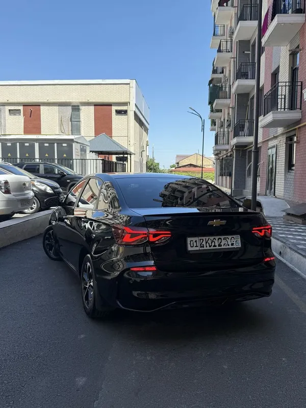 Monza 1,3 Turbo 3 Monza 1,3 Turbo 3