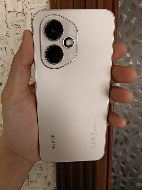 HONOR 400 8/256 GB 7 HONOR 400 8/256 GB 7