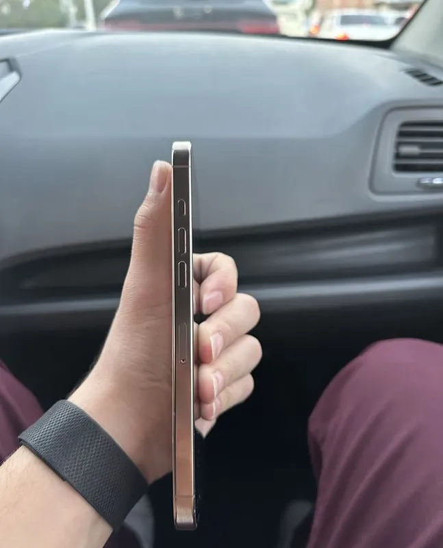 Iphone 16 Pro Max 4 Iphone 16 Pro Max 4