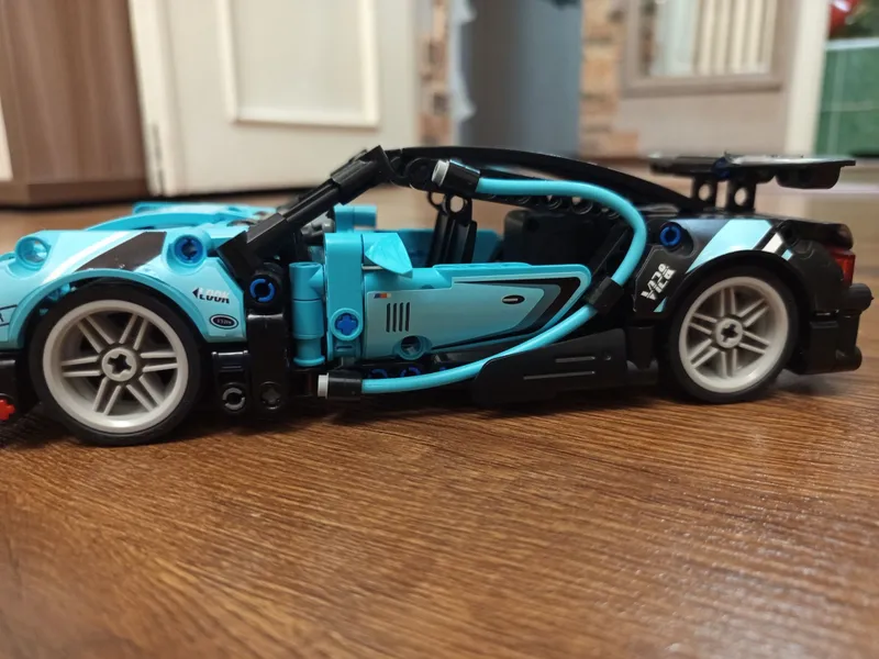 LEGO Бугатти Mechanic 3 LEGO Бугатти Mechanic 3