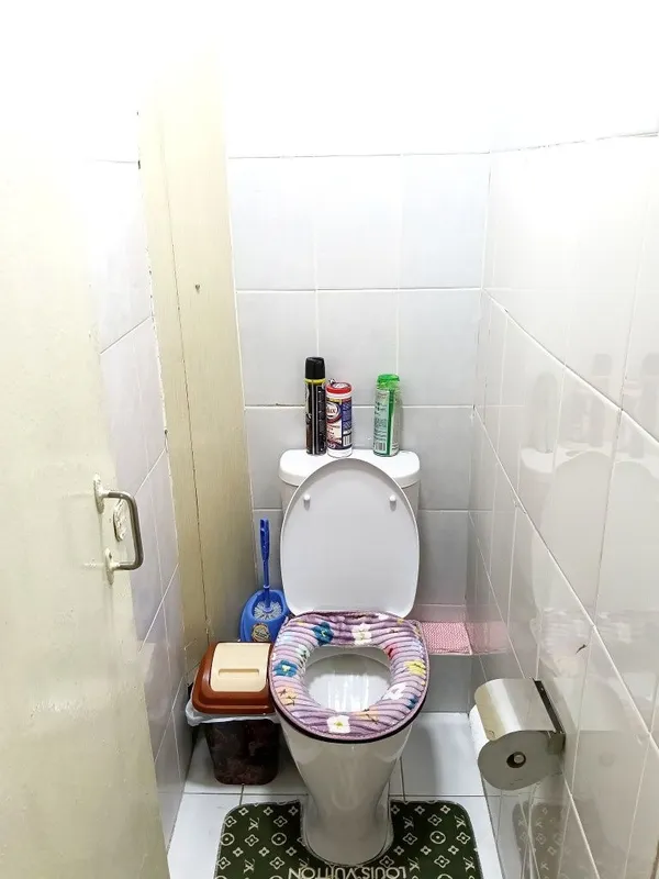 Uy sotiladi! 2 xonali narxi kelishiladi wi fi va parkovka bor 5