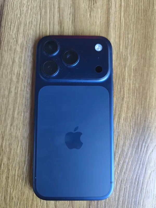 Iphone 17 Pro 256 sotiladi — фото 1