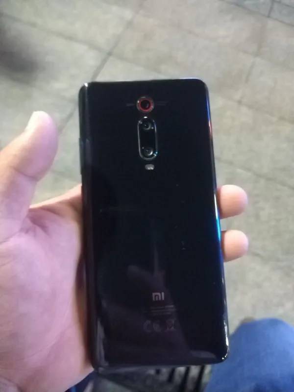 Флагман Xiaomi Mi 9 T 128 gb, есть обмен 2