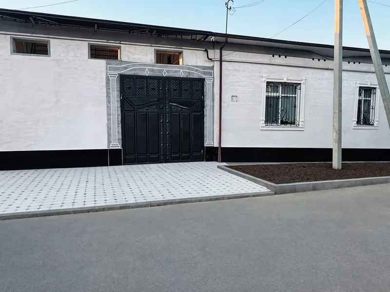 Продажа коттеджа: 4 комнаты, 6 соток, Кибрайский район 1