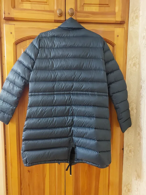 qishki kurtka a’lo holatda. 2 qishki kurtka a’lo holatda. 2