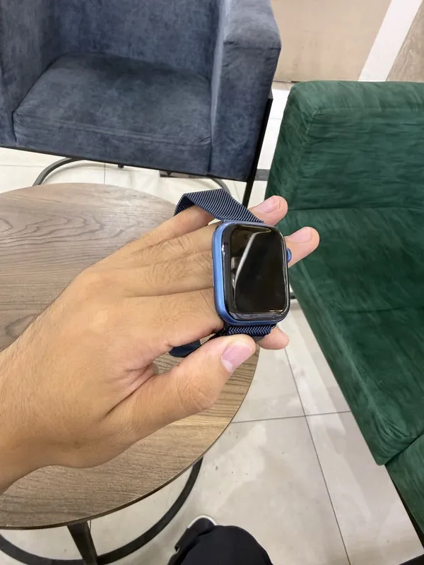 Iwatch 7/45 Yomkost 81% 1