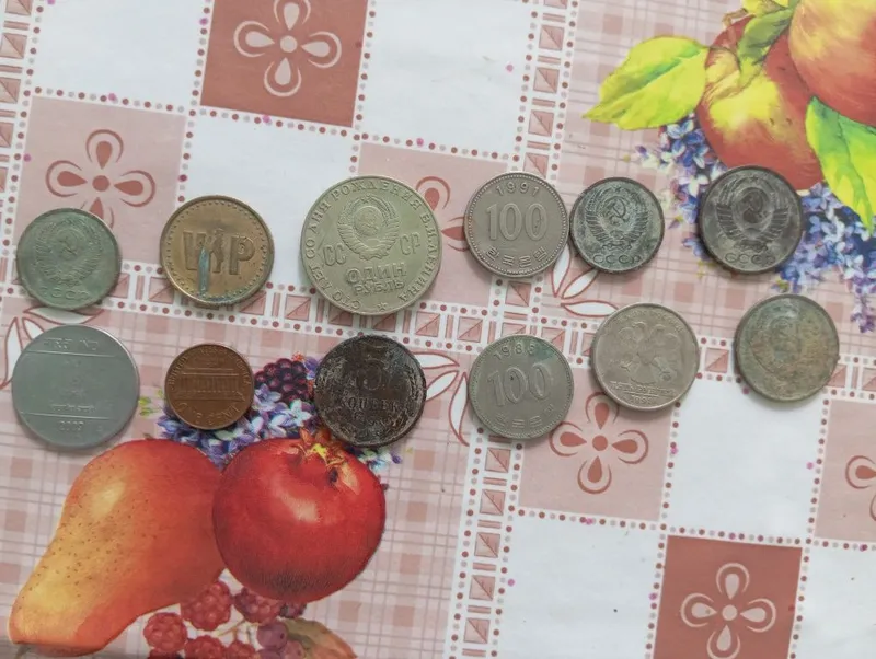 Qadimgi eski har-xil tangalar bor yahshi holatda saqlangan 1 Qadimgi eski har-xil tangalar bor yahshi holatda saqlangan 1