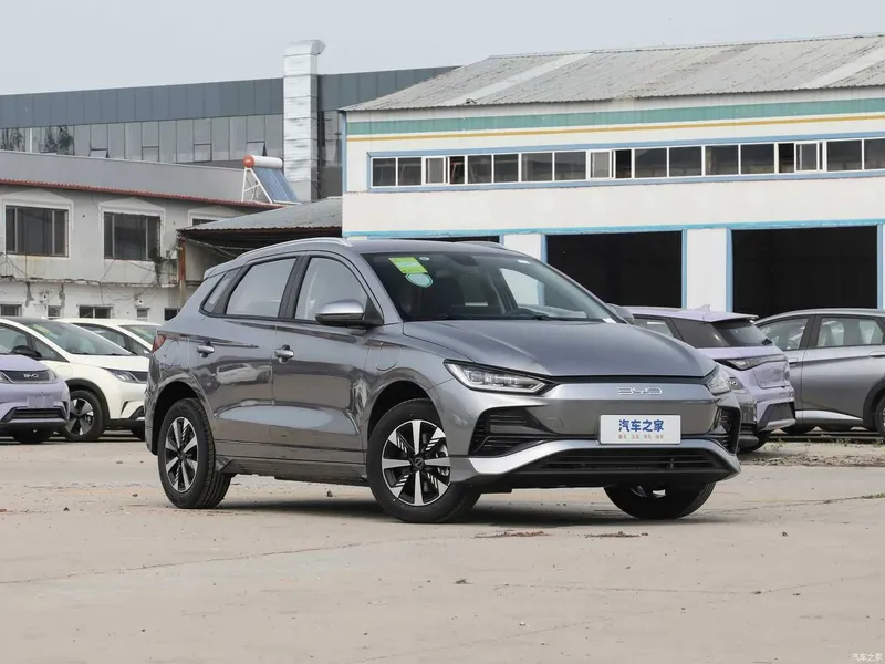BYD E2 naxt va xalol nasiya 1 BYD E2 naxt va xalol nasiya 1