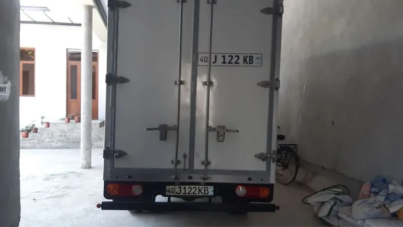 Hyundai Porter 2 сотилади 3 Hyundai Porter 2 сотилади 3