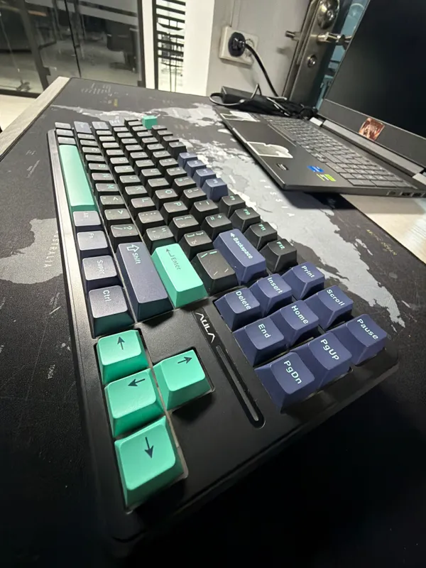 Aula F87 pro 5