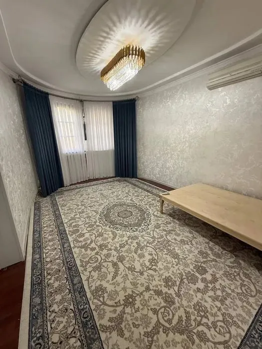 Метро Гафур Гулом 4