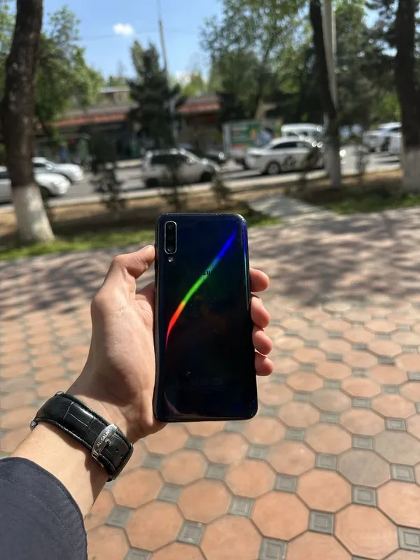 Samsung a50 srochni sotiladi — фото 2