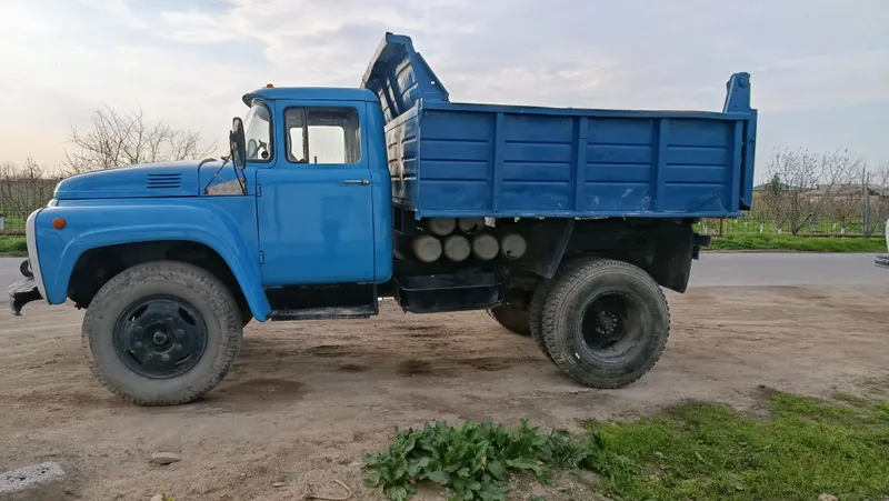 Zil 130 samasval sotiladi srochiy — фото 3