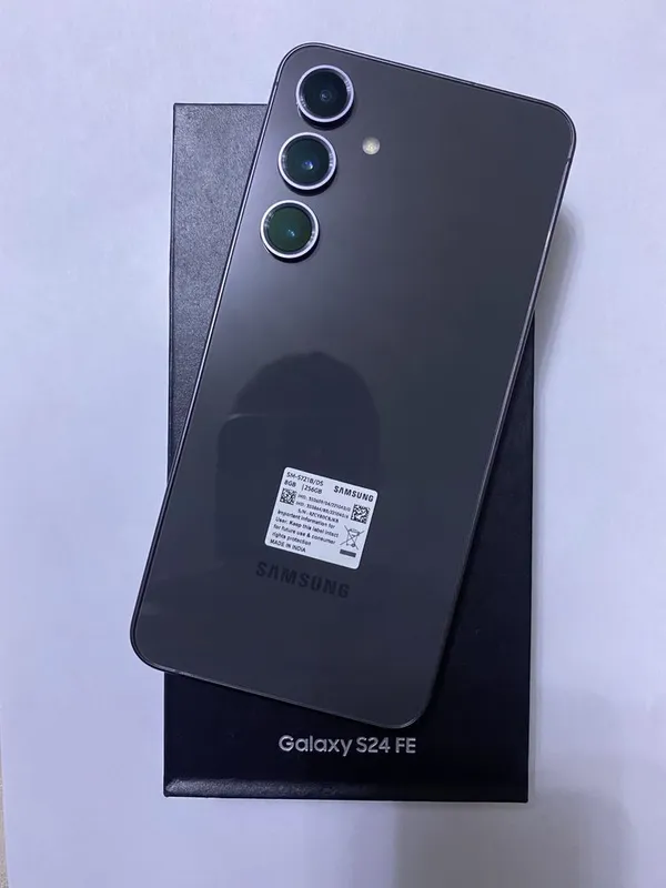 Samsung S24 FE kam ishlatilgan 1