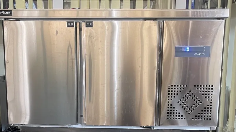 Стол холодильный A-TECH 1200 Стол холодильный A-TECH 1200