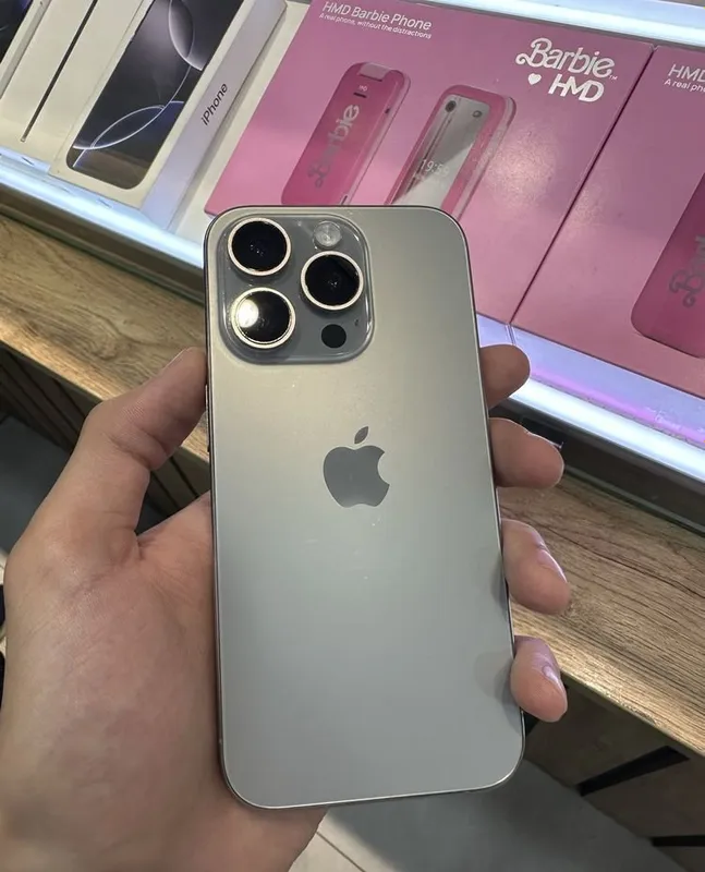 15 Pro, 256 ГБ, SIM и eSIM 1 15 Pro, 256 ГБ, SIM и eSIM 1