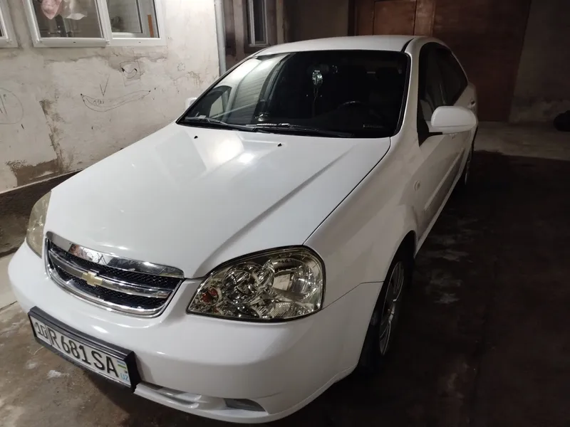 lacetti 1.8 2011 г. 4