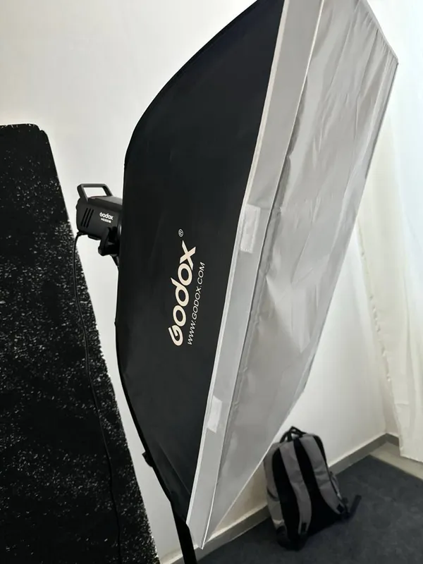 Студийная вспышка Godox MS300V 300 Вт + софтбокс 6