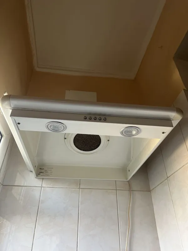 Продам вытяжку Vitech б/у 4 Продам вытяжку Vitech б/у 4