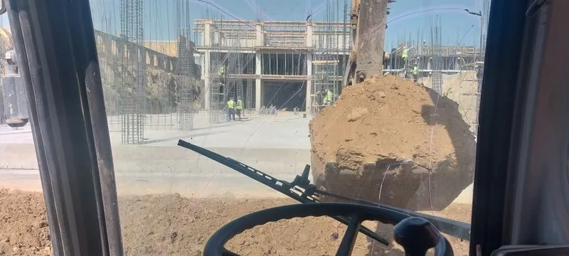 Барча турдаги казиш ишларини бажарамиз 4