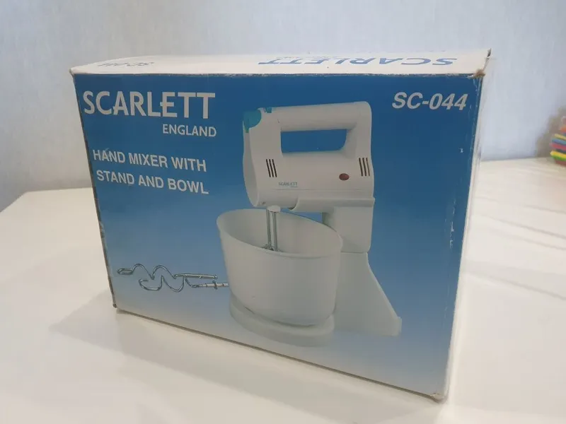 Продаю ручной миксер Scarlett SC-044 2 Продаю ручной миксер Scarlett SC-044 2