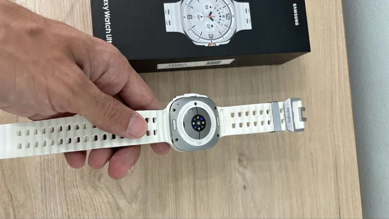 Samsung Galaxy Watch Ultra 47mm LTE 2 Samsung Galaxy Watch Ultra 47mm LTE 2