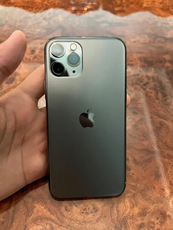 Iphone 11pro srochno 2 Iphone 11pro srochno 2