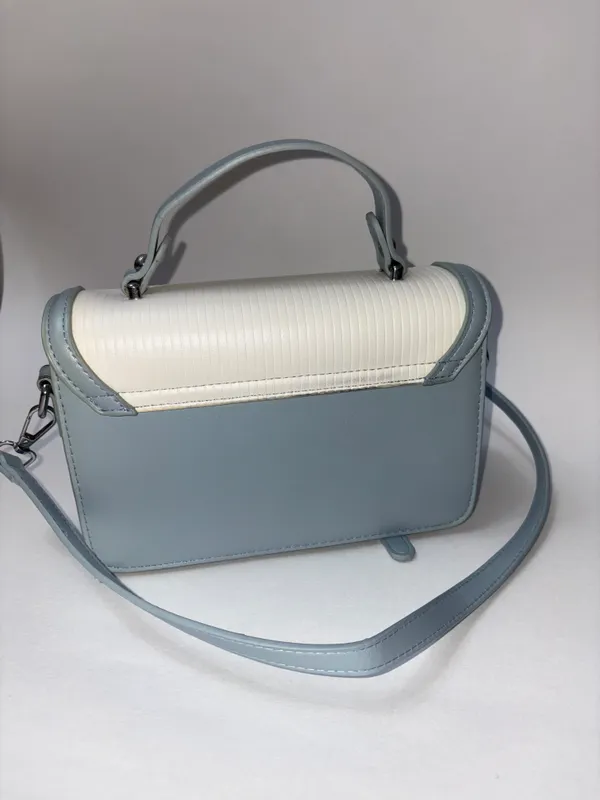 ayollar sumkasi 3
