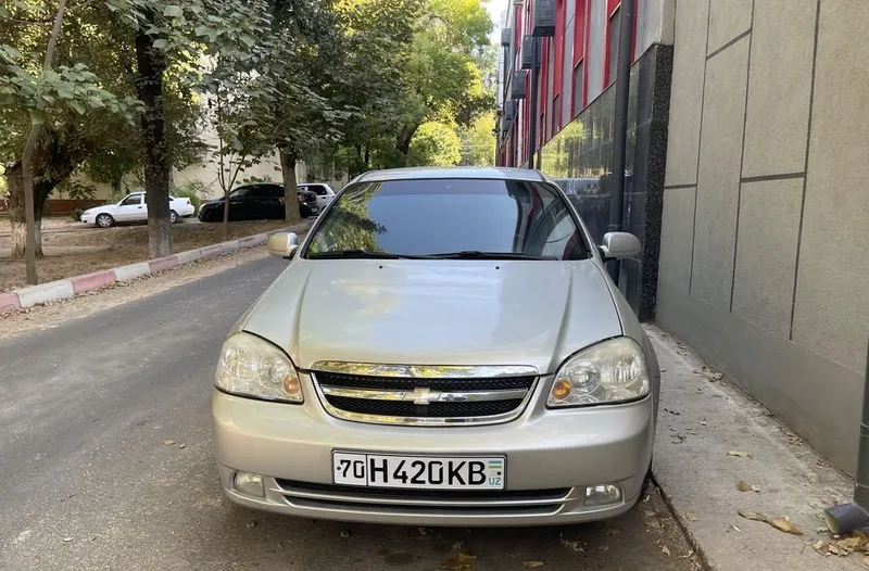 Продаётся Lacetti 2005 года, 1.8, состояние хорошее 4 Продаётся Lacetti 2005 года, 1.8, состояние хорошее 4