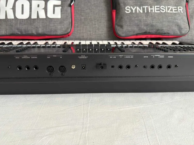 Roland E-A7 Sintezator Yangi 5 Roland E-A7 Sintezator Yangi 5