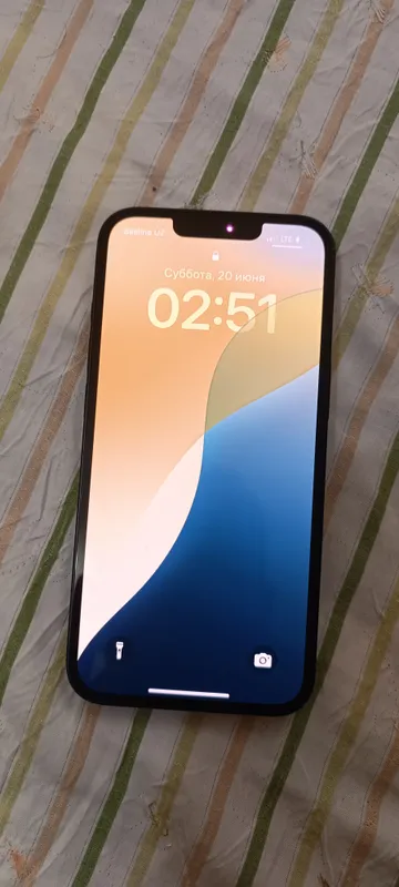 iPhone 13