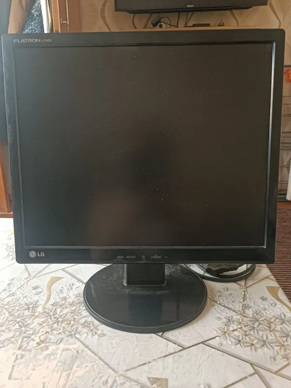 продаётся монитор LG прошу 100 тысячь договоримся 1 продаётся монитор LG прошу 100 тысячь договоримся 1