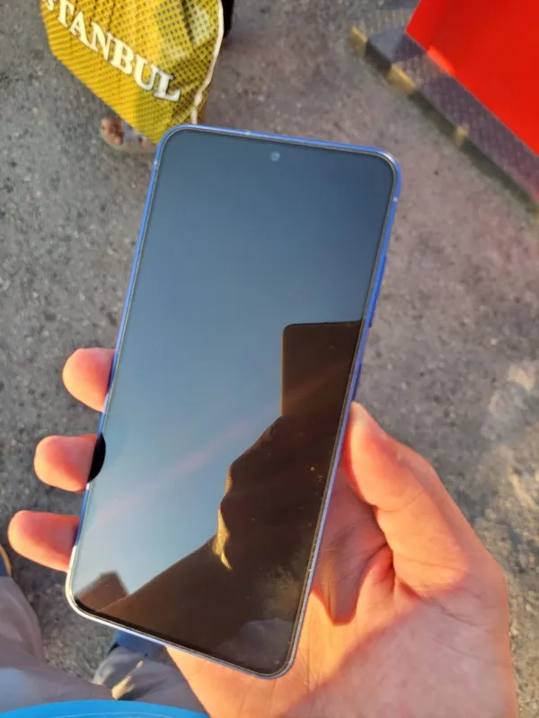Samsung Galaxy S25 USA ideal yengi 6 Samsung Galaxy S25 USA ideal yengi 6