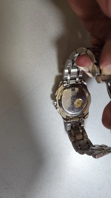 Продам швейцарские механические часы TISSOT — фото 1